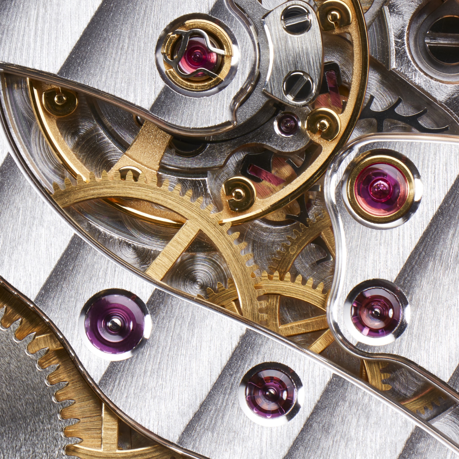 dfscom_MOT_Editorial_stories_global_202211_Inner_Workings_of_Time_02.png